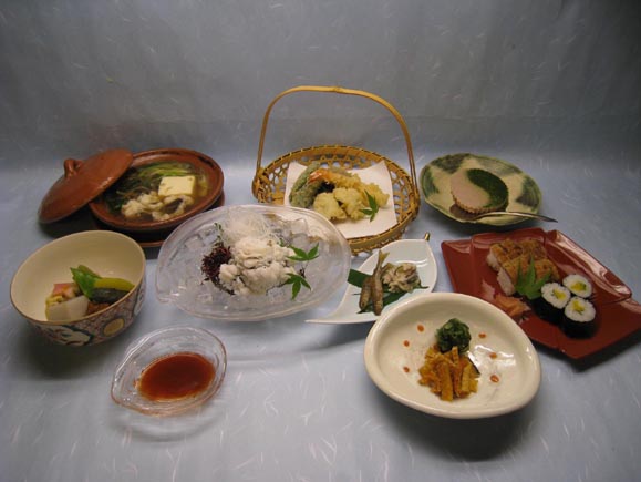 京都の季節料理すっぽん鍋・筍料理・鱧料理の専門店三栄のすっぽん鍋